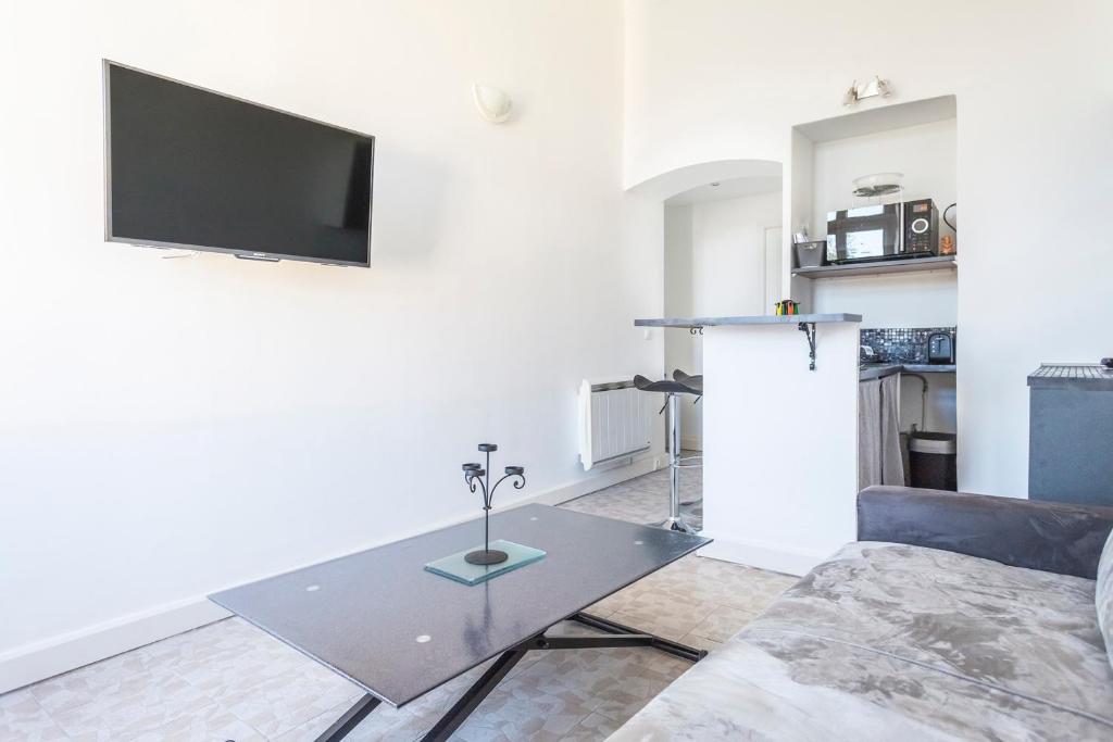 Appartement IMMOGROOM - Center - Modern - 10min from PALAIS 5 Rue du Lac, 06400 Cannes