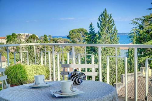 IMMOGROOM - Close beaches- Beautiful terrace - Seaview - CONGRESSBEACHES Cannes france