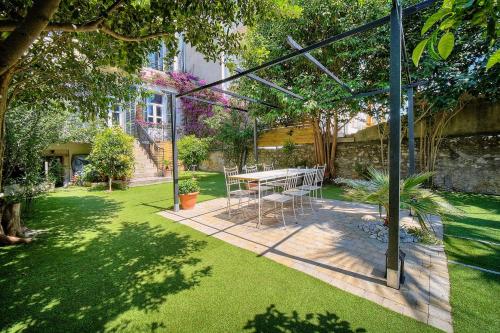 Appartements IMMOGROOM - Immeuble Louisette avec 6 appartements - Jardin - Climatisation 8 Rue Lycklama Cannes