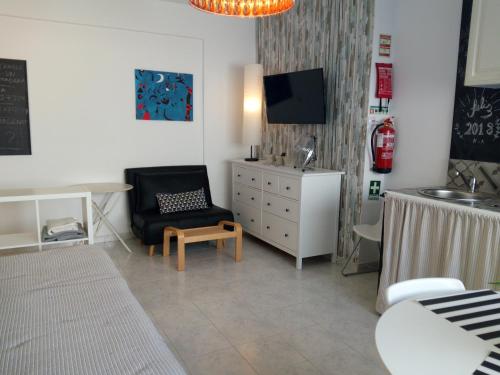 Appartement In Bed with Lisbon 8N Avenida Cravos Vermelhos 8 - 8th Floor - N Amadora