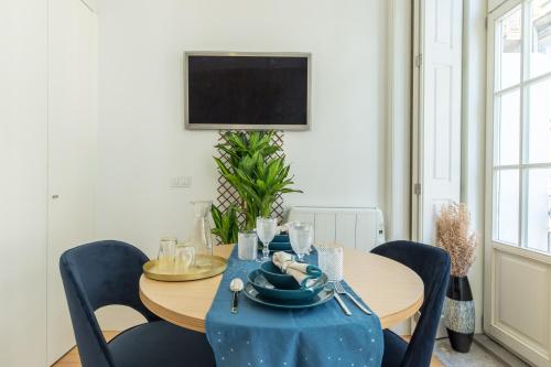 In Between Exclusive Charm Apartment by the center Porto portugal