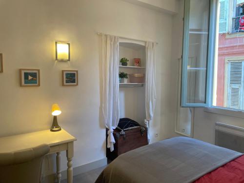 In the heart of Old Nice - 2min. from Cours Saleya and Promenade des Anglais Nice france