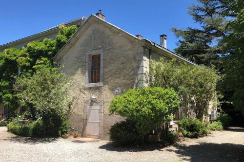 Maison de vacances Independent cottage with swimming pool and tennis En Gineste Lempaut