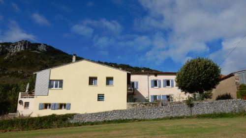 B&B / Chambre d'hôtes Infocus-Du-Sud Hameau de St-Cirac Soula