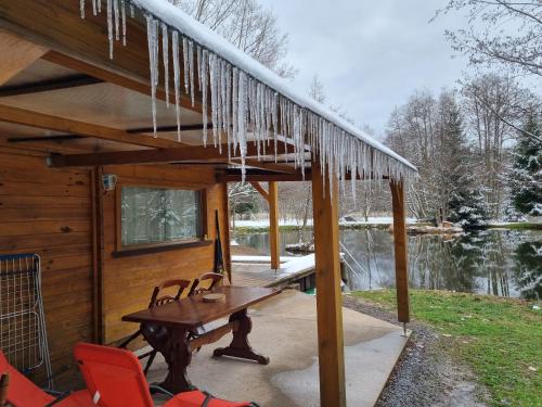 Chalet Insolite Chalet de pêche Sérénité - Bien Etre 174 Les Écluses Ban-sur-Meurthe-Clefcy