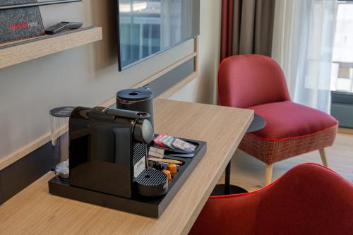 Hôtel IntercityHotel Berlin Airport BER Willy-Brandt-Platz 5 Schönefeld