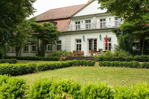 Internat Schloss Spiegelberg Neustadt allemagne