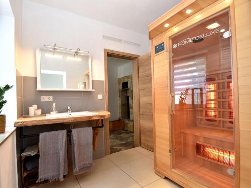 Maison de vacances Inviting Holiday Home in H ttenrode with Infrared Sauna  Hüttenrode