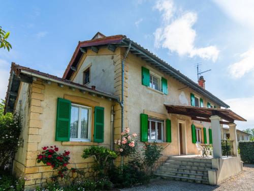 Villa Inviting villa in Lorgues with enclosed garden  Lorgues