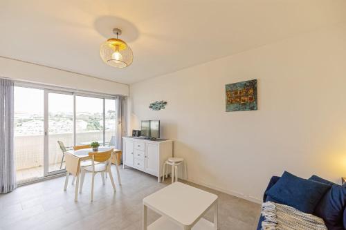 Appartement Itotaki Tropic Front de mer TVWIFI Balcon 3 esplanade des gascons entrée Immeuble n°3, proximité restaurant Bluelagoon Anglet