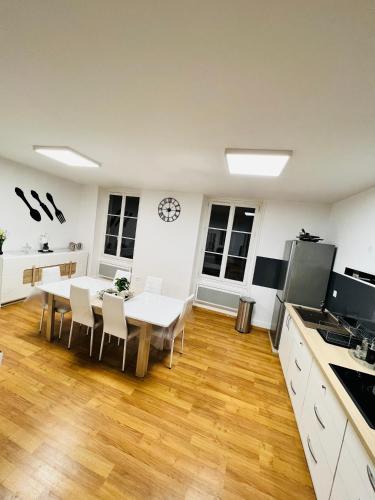 J&C Appartement et Services Hôteliers 2 Châtillon-Coligny france