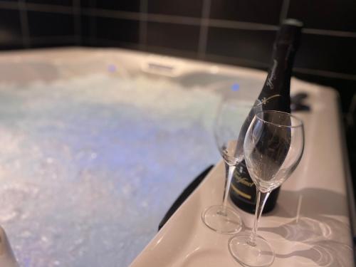 Appartement JACUZZI dans appartement T2 centre-ville 8 Rue Beffroy Rouen