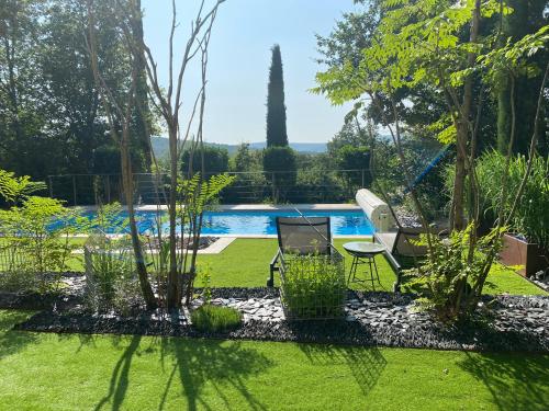 Jacuzzi & Piscine & Jardin ZENITUDE - La Ronde des Bois Mellecey france