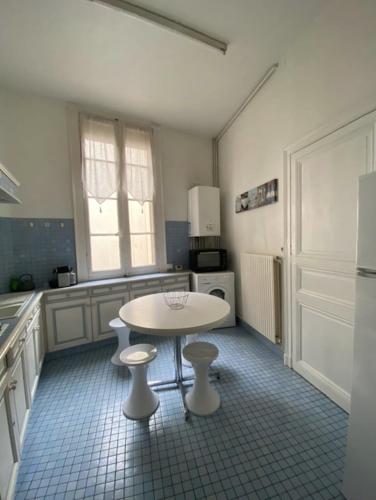 Appartement JOLI APPARTEMENT avec BALCON au coeur de NANTES ! 14 Rue Jean Jaurès Nantes