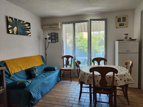 Joli appartement la Madrague 6 couchages Saint-Cyr-sur-Mer france