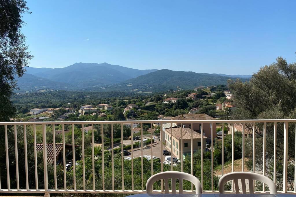 Appartement Joli F3 de 60m2 avec balcon Chemin de fontanaccia, 20129 Bastelicaccia