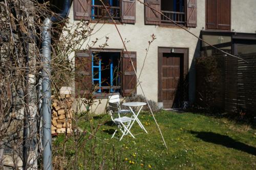 Maison de vacances Joli gîte en Ariège avec vue DERRIÈRE ORATOIRE STE BRIGITTE Buzan