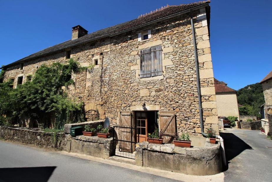 Maison de vacances Joli gîte pour 5 personnes : Chez Cherrie 15 Chemin des Pêcheurs, 24370 Saint-Julien-de-Lampon