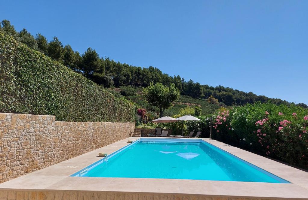 Maison de vacances Joli Mas Chamarel provençal au milieu des vignes et oliviers 170 Chemin de la Tourelle, 83110 Sanary-sur-Mer