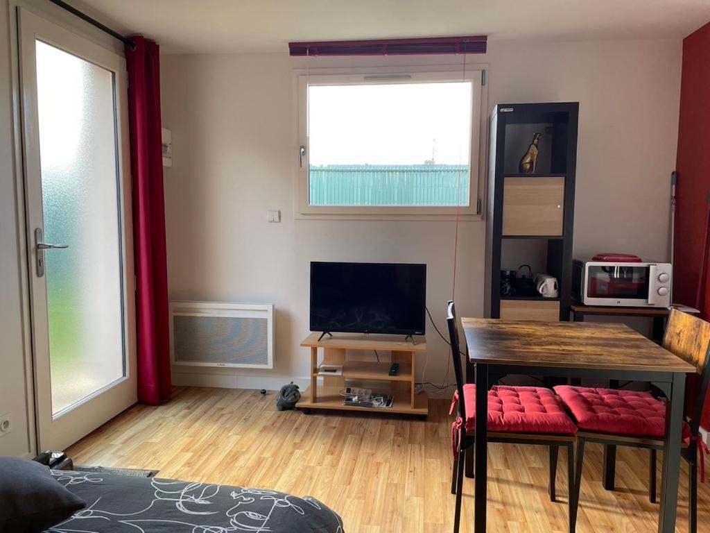Appartement Joli petit STUDIO 1 41 Allée des Châteaux, 27300 Menneval