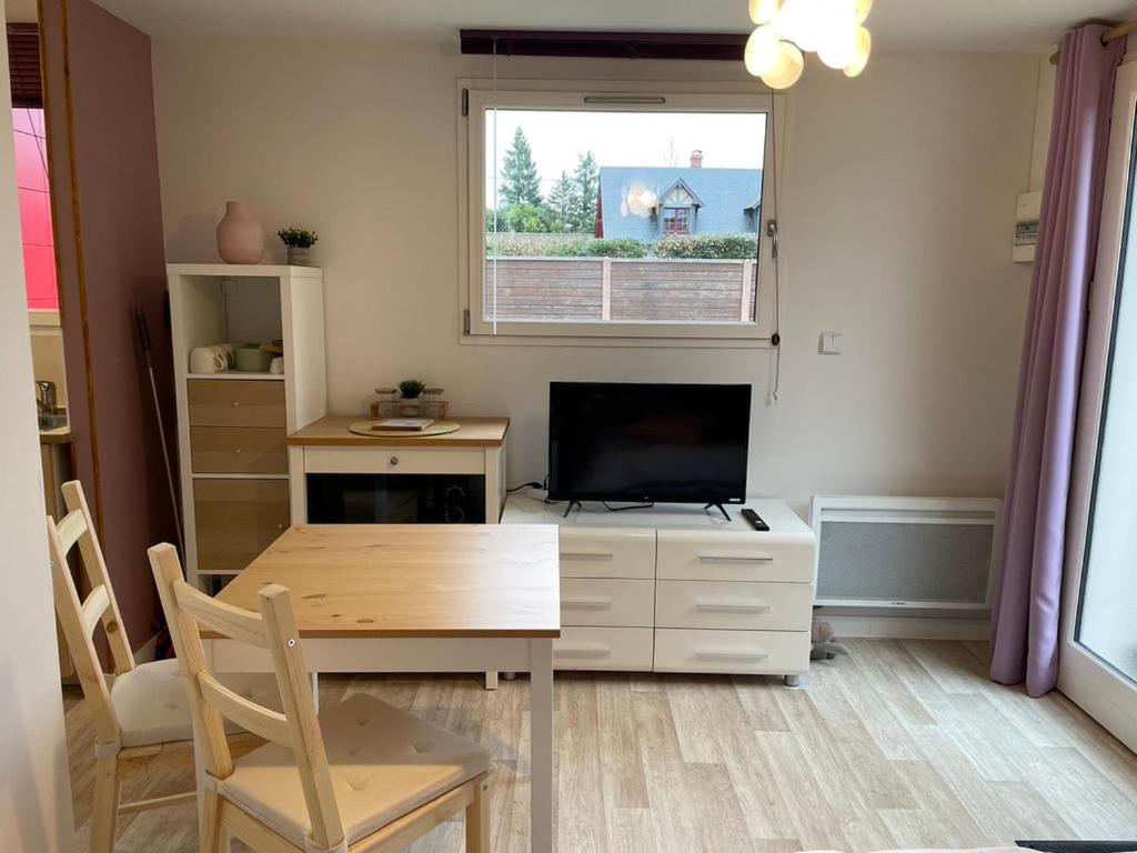 Appartement Joli petit STUDIO 2 41 Allée des Châteaux, 27300 Menneval