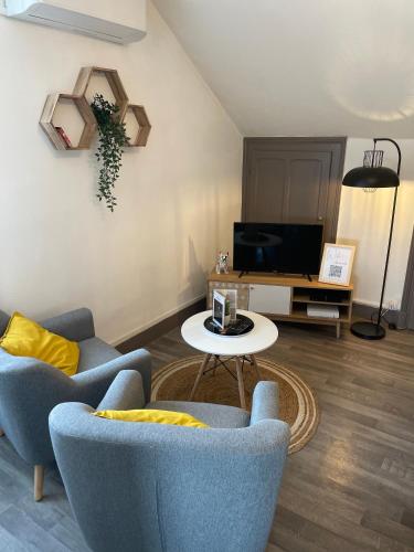 Appartement Joli T1 3* rénové mars 2022 proche lac et ville 79 Avenue du Petit Port Aix-les-Bains