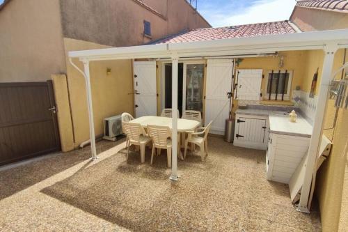 Maison de vacances Joli T2 avec clim, 4/6 personnes,500m de la plage. Résidence les Capellanes II Saint-Cyprien