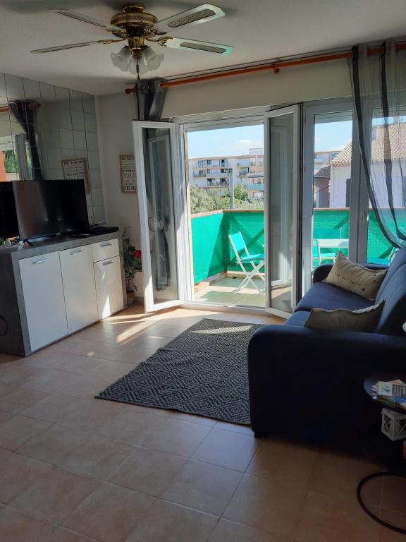 Appartement Joli T2 - Plages et Commerces tout à Pied 556 Rue Roger Louis, 83600 Fréjus