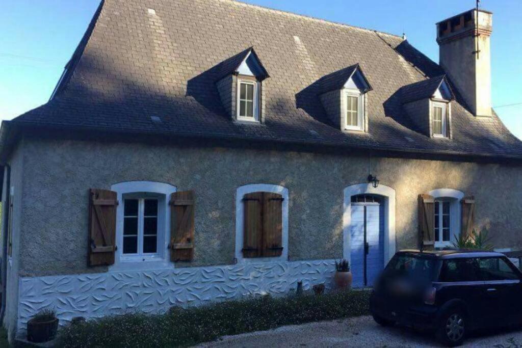 Maison de vacances Jolie maison béarnaise (jusqu'à 10 pers.) 1104 Chemin Paillé, 64230 Artiguelouve