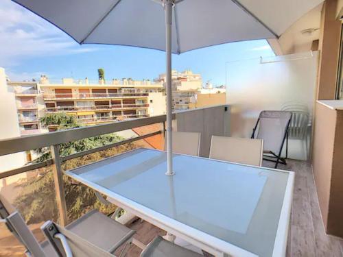 Juan Les Pins Centre - Studio Neuf Avec Terrasse - 3 Mins Des Plages - Jazz Apartment Antibes france