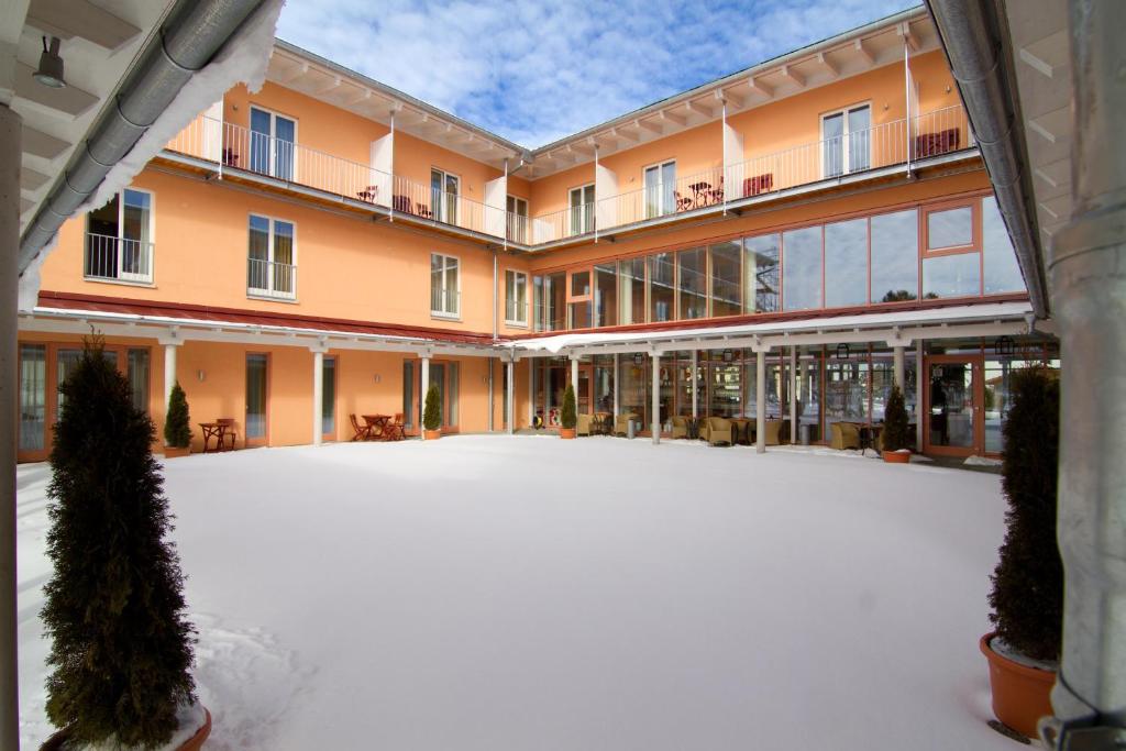 Maison d'hôtes JUFA Familienresort Kempten im Allgäu Stadtbadstrasse 5, 87439 Kempten