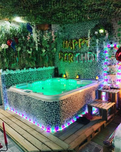 Jungle Vibes - Jacuzzi - Sauna Yerres france