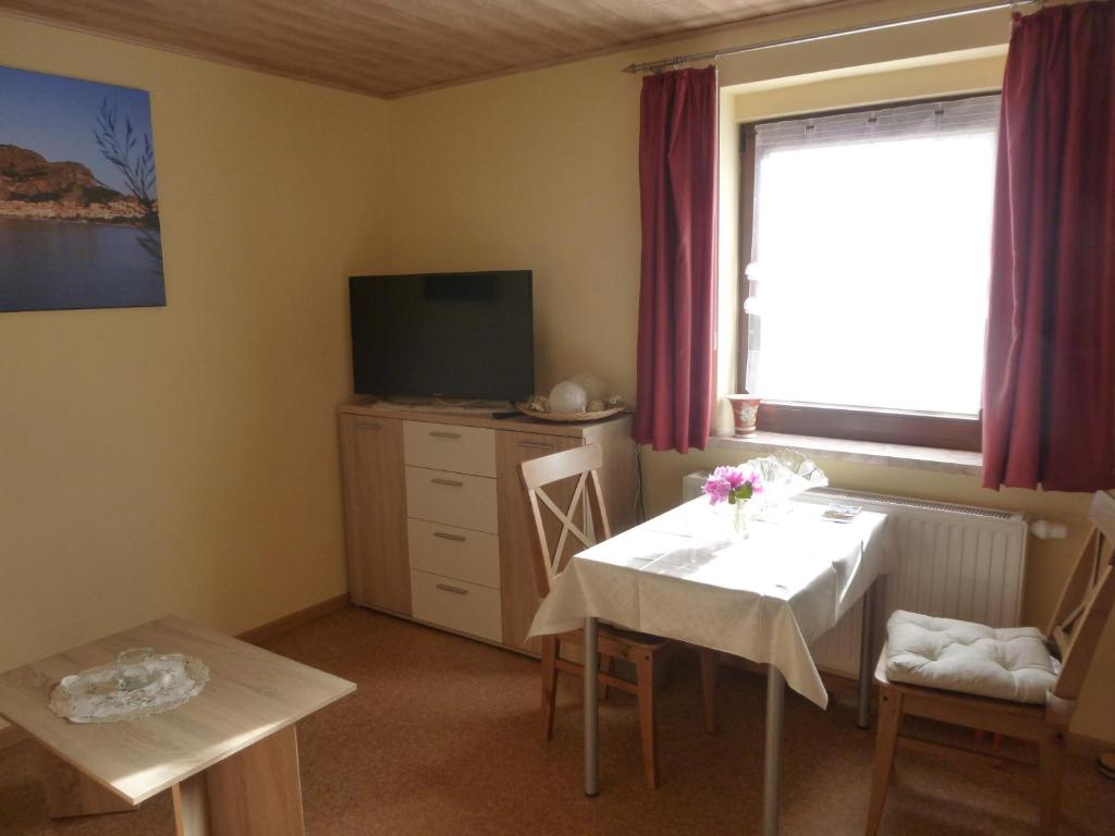 Appartement Jürgen+Carmen Essbüchl Damaschke Strasse 5, 08228 Rodewisch