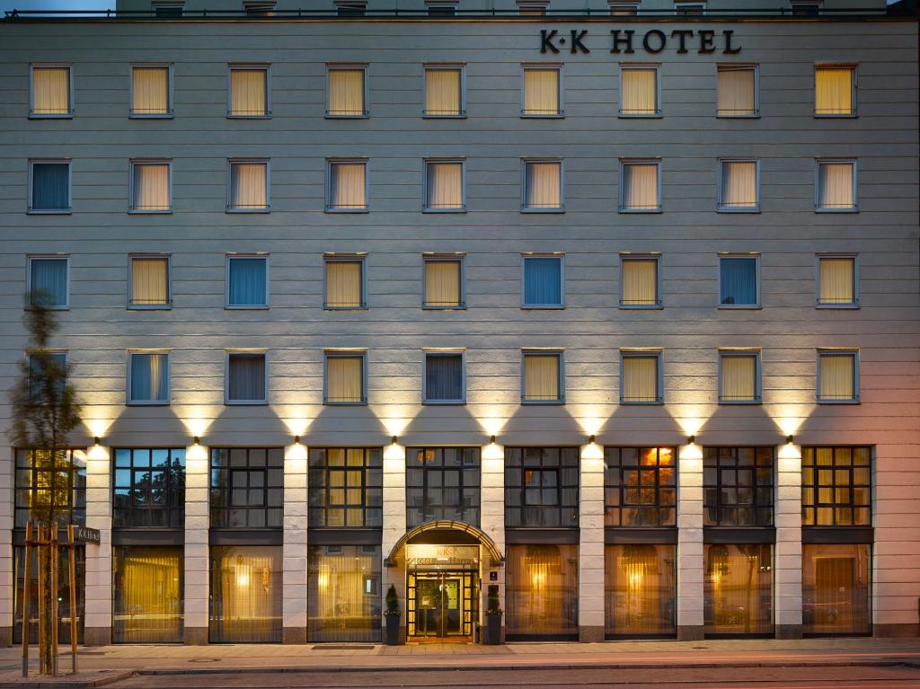 Hôtel K+K Hotel am Harras Albert-Rosshaupter-Strasse 4, 81369 Munich