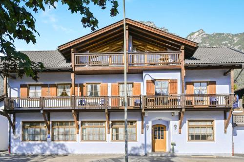 Appartement Katharinenhof Ferienwohnung Alpspitz (4) Zugspitzstraße 86 Garmisch-Partenkirchen