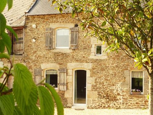 B&B / Chambre d'hôtes Kêr Neizh Breizh - Chambres d'Hôtes & Gîte de Charme - Le Petit Châtelier Le Petit Chatelier Saint-Samson-sur-Rance