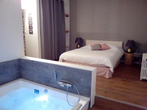 Villa Ker spa, gite avec spa privatif dans la chambre 14 rue de Legeard Dol-de-Bretagne