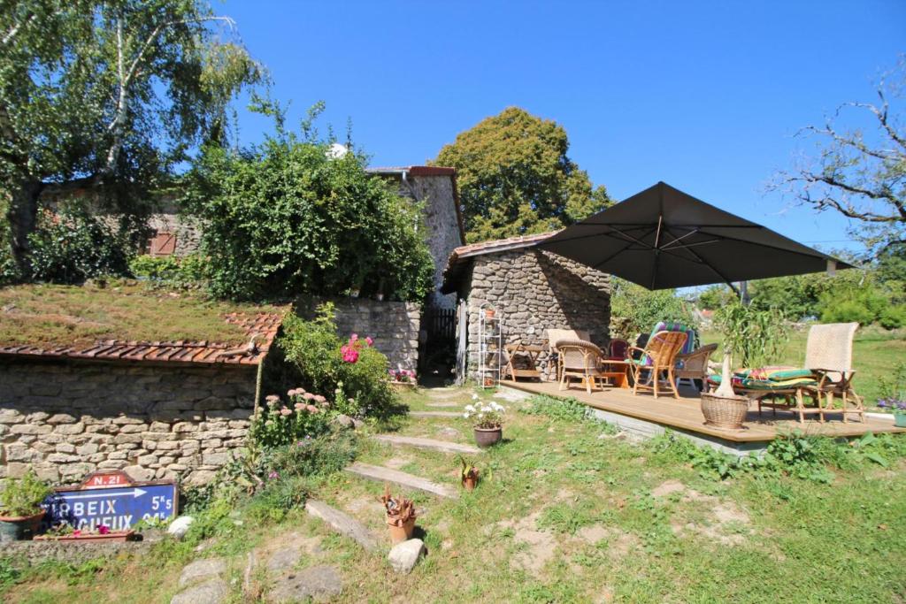 B&B / Chambre d'hôtes Kernad 35 Beaubiat, 87370 Bersac-sur-Rivalier