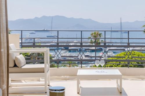 Appartement KIKILOUE PETIT BIJOU Vue mer Croisette haut de gamme ! 103 bd de la Croisette Cannes