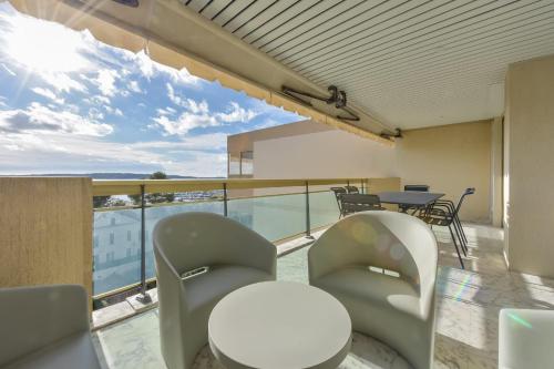 Maison de vacances KIKILOUE RARE Entirely renovated in luxury residential property ! 17-19 rue James Grant-Milne Cannes