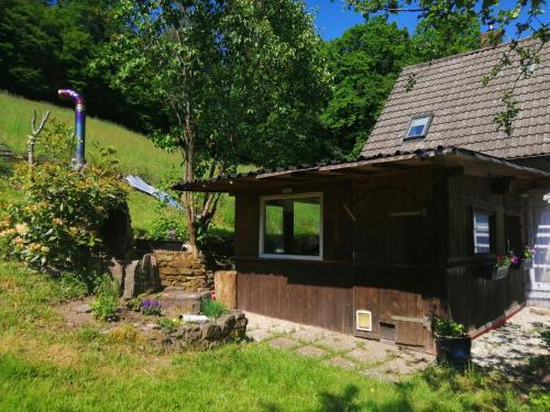 Maison de vacances kleines, idyllisch gelegenes Ferienhaus 7 Hauptstraße Heiligkreuzsteinach