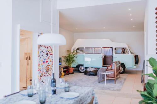 Kombi Studio By Stay Madeira Island Relógio do Poiso portugal