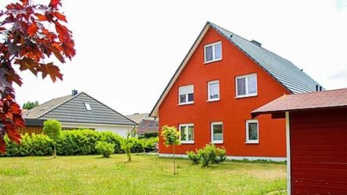 Maison de vacances Komfortables Ferienhaus Lena an der Schaabe, Tromper Wiek in Glowe auf Rügen Am Süßling 12b Glowe