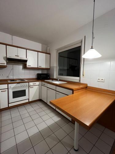 Appartement Komplette Wohnung 40m2 mit schöner Terrasse Niedernhausen 51 Am Schäfersberg Niedernhausen