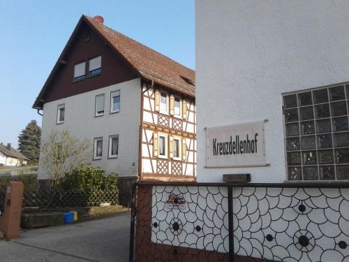 Séjour à la ferme Kreuzdellenhof _ Ferienwohnung Dorfstraße 27 Hembach