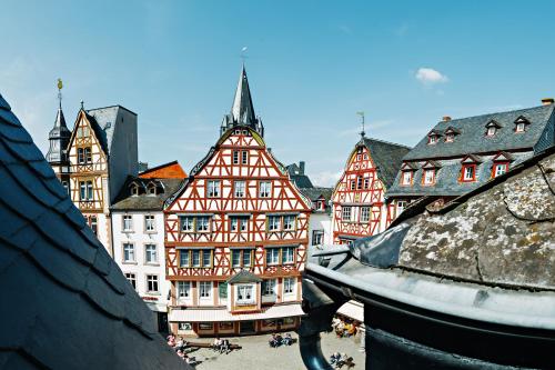 Appartements Kronser Ferienwohnungen Markt 32 Bernkastel-Kues