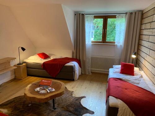 Appartements Kuckucksnest Jostal Jostalstr. 90 Titisee-Neustadt