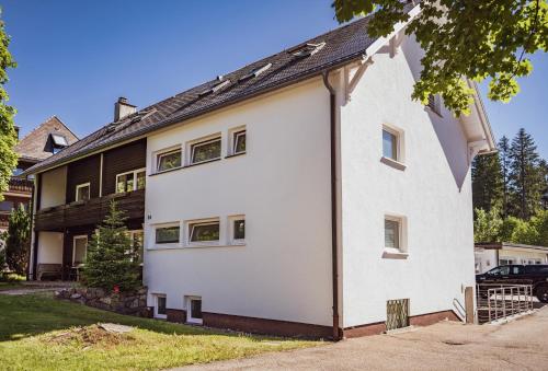 Appartements Kuckucksnester Hinterzarten 28 Freiburger Straße Hinterzarten