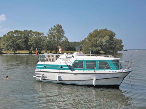 Bateau-hôtel Kuhnle-Tours Priepert 28 An der Havel Priepert