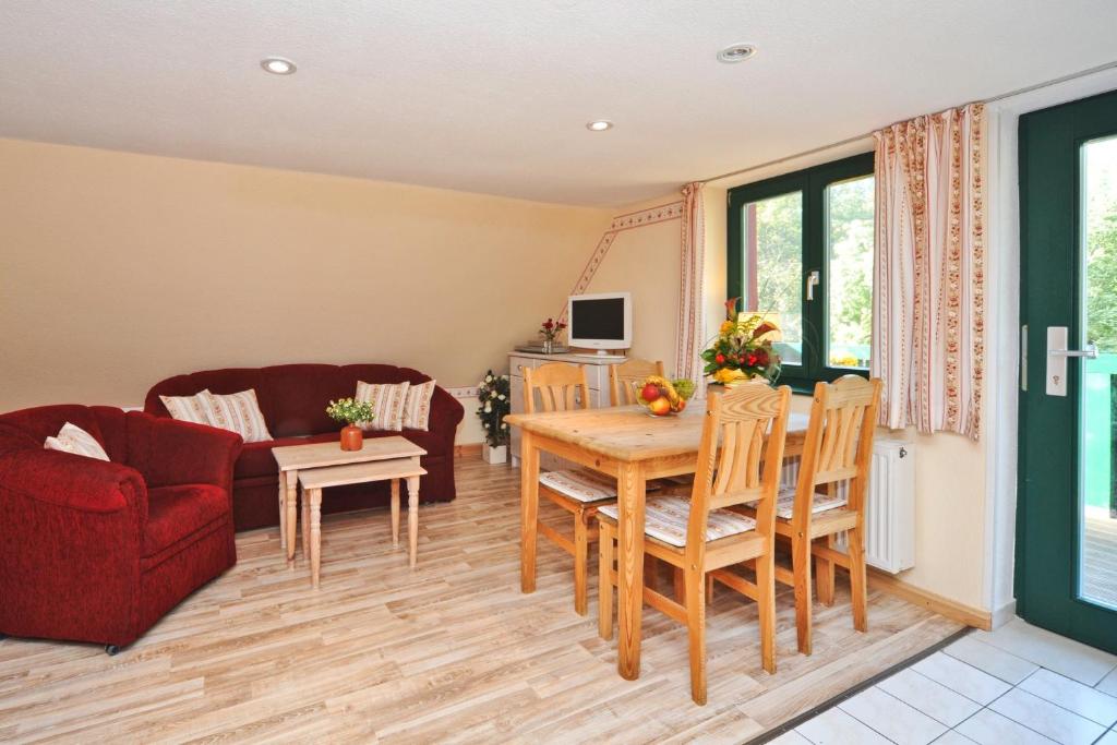 Appartement Küstenhof am Kap Arkona - Ferienwohnung \ Nobbin 8, 18556 Nobbin